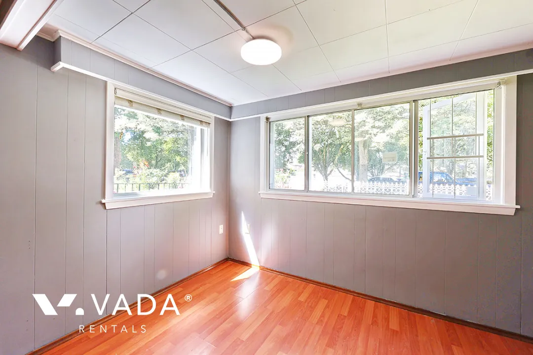 Grandview Woodland - 1 Bedroom Basement For Rent in Vancouver at 1336D East 11th Avenue, Vancouver, BC