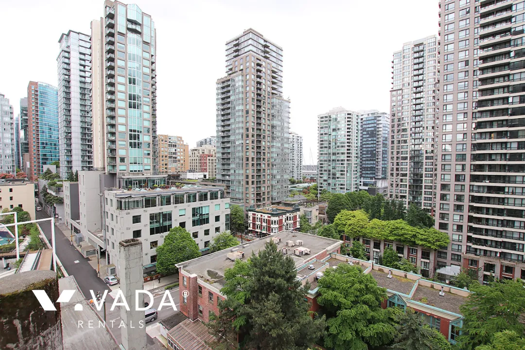 Savoy in Yaletown - 1 Bedroom Apartment For Rent in Vancouver at 1003 - 928 Richards Street, Vancouver, BC, V6B 6P6