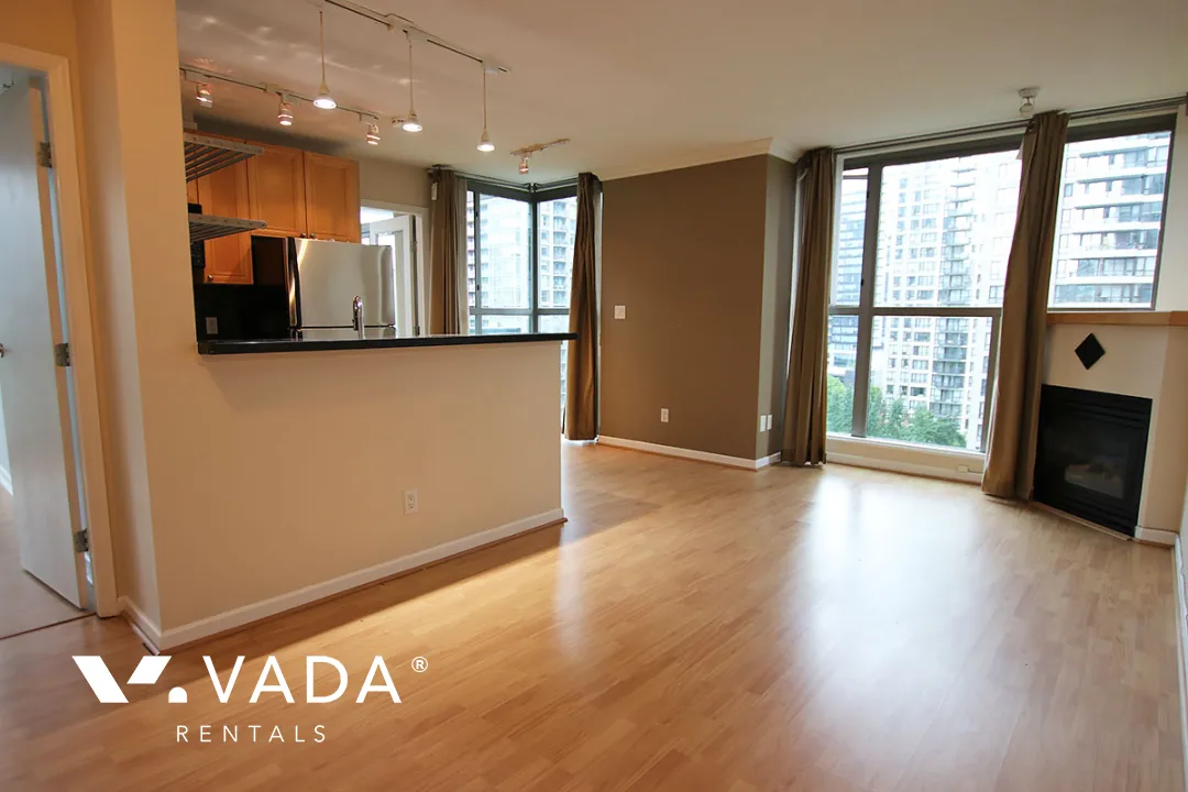 Savoy in Yaletown - 1 Bedroom Apartment For Rent in Vancouver at 1003 - 928 Richards Street, Vancouver, BC, V6B 6P6