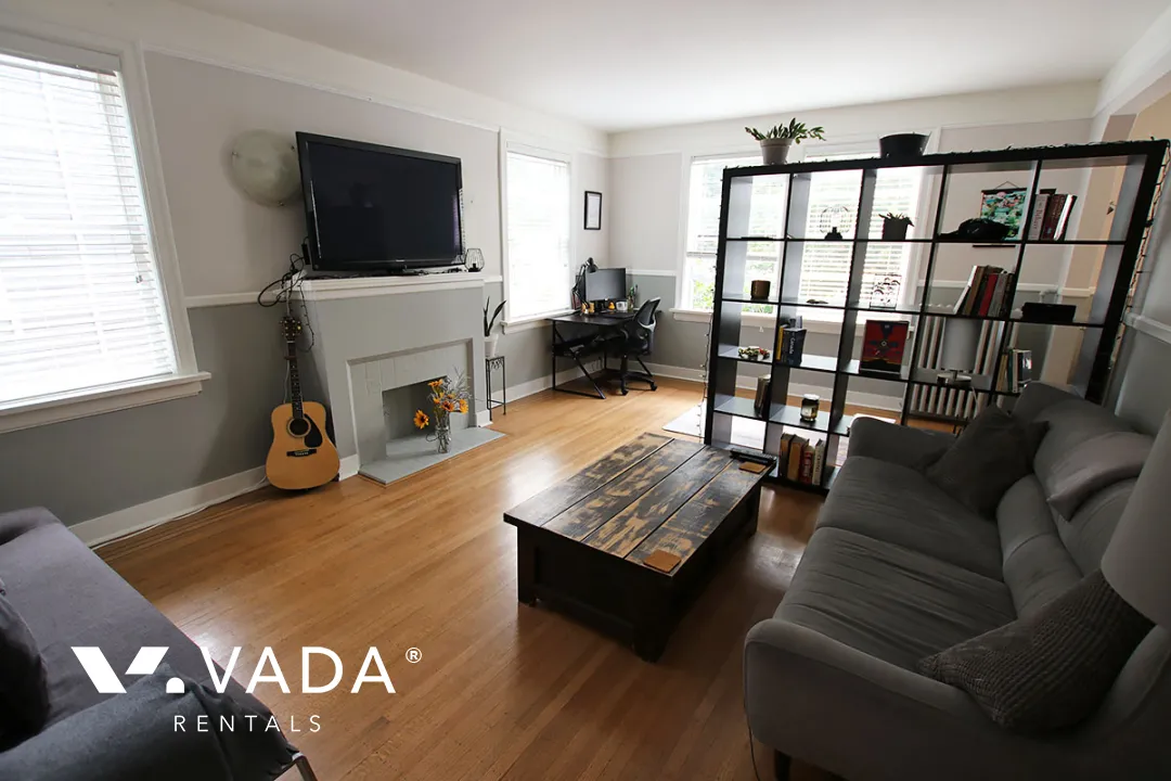 1235 Burnaby in The West End - 1 Bedroom Apartment For Rent in Vancouver at 4 - 1235 Burnaby Street, Vancouver, BC