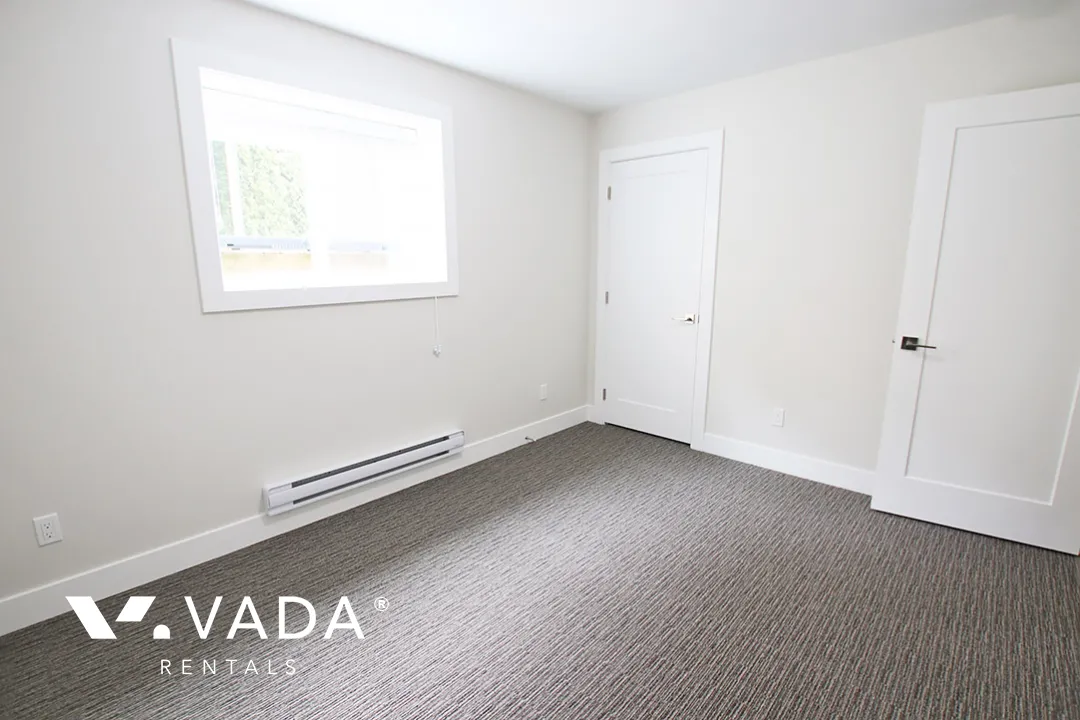 Grandview Heights - 2 Bedroom Basement For Rent in Surrey at 16528B 21 Avenue, Surrey, BC