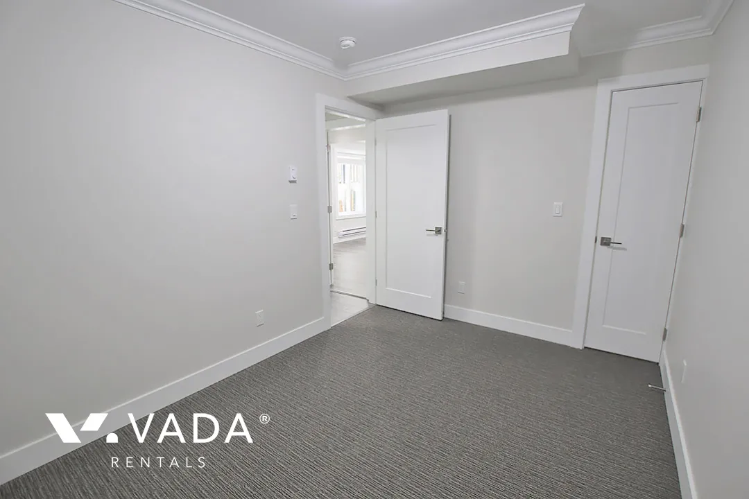 Grandview Heights - 2 Bedroom Basement For Rent in Surrey at 16528B 21 Avenue, Surrey, BC