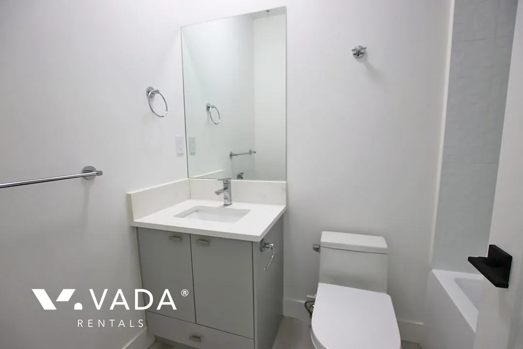The 222 in West Central - Unfurnished, 3 Bed 2 Bath Penthouse For Rent at ph15 - 12320 222, Maple Ridge The 222 in West Central - Unfurnished, 3 Bed 2 Bath Penthouse For Rent at ph15 - 12320 222, Maple Ridge