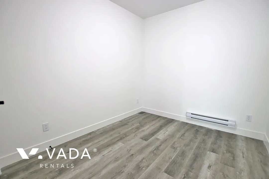 The 222 in West Central - Unfurnished, 3 Bed 2 Bath Penthouse For Rent at ph15 - 12320 222, Maple Ridge The 222 in West Central - Unfurnished, 3 Bed 2 Bath Penthouse For Rent at ph15 - 12320 222, Maple Ridge