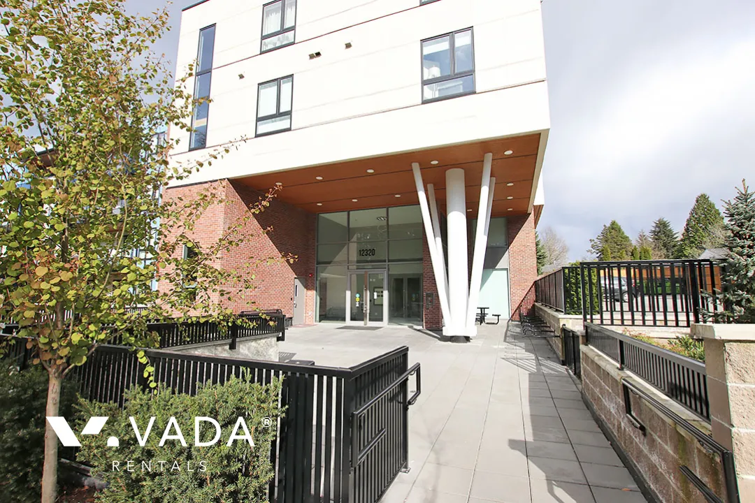 The 222 in West Central - Unfurnished, 3 Bed 2 Bath Penthouse For Rent at ph15 - 12320 222, Maple Ridge The 222 in West Central - Unfurnished, 3 Bed 2 Bath Penthouse For Rent at ph15 - 12320 222, Maple Ridge