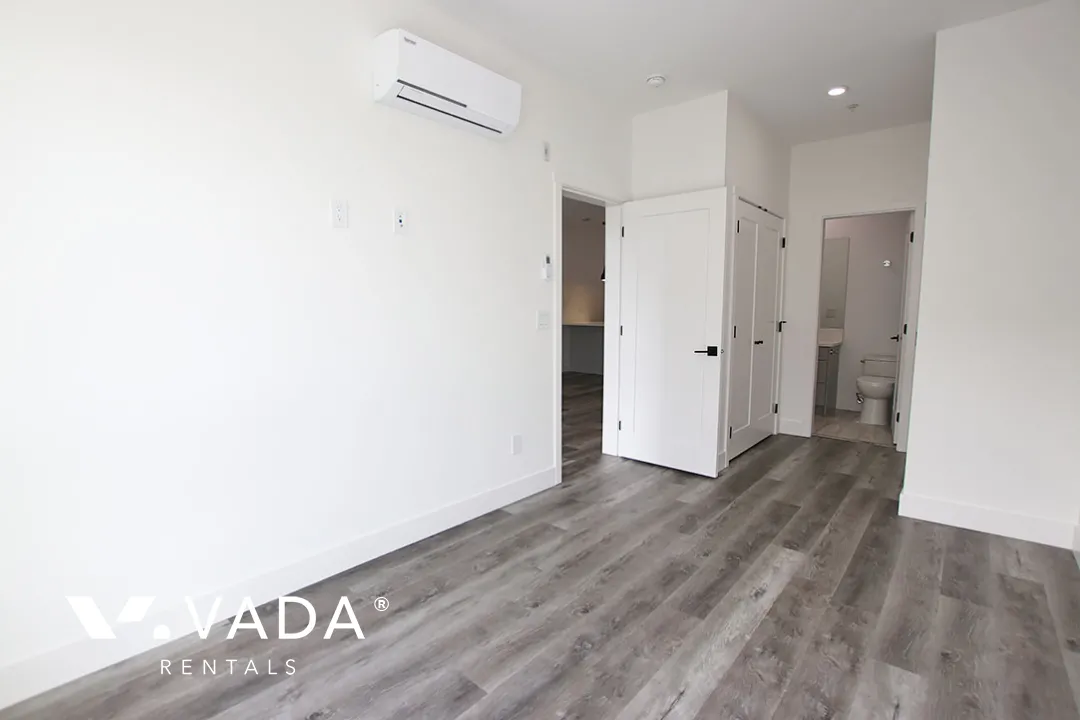 The 222 in West Central - Unfurnished, 3 Bed 2 Bath Penthouse For Rent at ph15 - 12320 222, Maple Ridge The 222 in West Central - Unfurnished, 3 Bed 2 Bath Penthouse For Rent at ph15 - 12320 222, Maple Ridge
