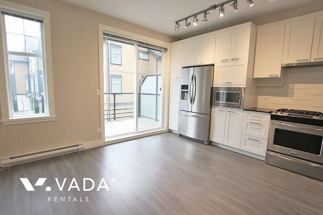 Highland Park in Metrotown - 3 Bedroom Townhouse For Rent in Burnaby at 13 - 6088 Beresford Street, Burnaby, BC