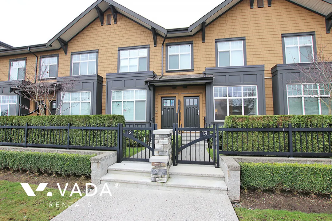 Highland Park in Metrotown - 3 Bedroom Townhouse For Rent in Burnaby at 13 - 6088 Beresford Street, Burnaby, BC