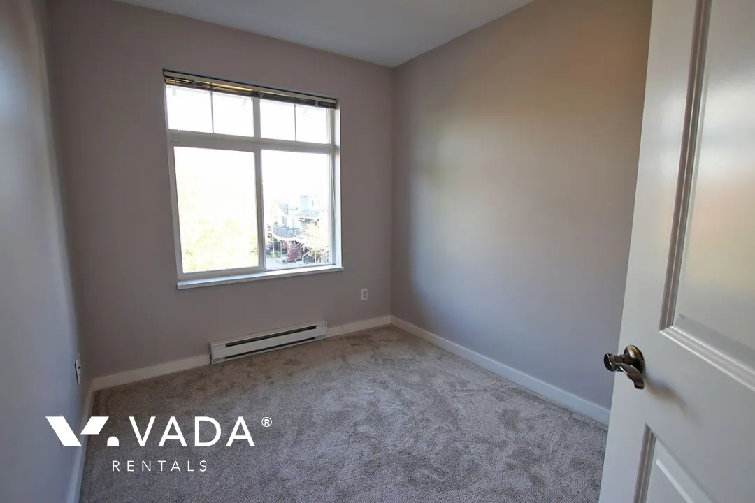 Sundance in South Surrey - 3 Bedroom Townhouse For Rent in Surrey at 114 - 15236 36 Avenue, Surrey, BC, V3Z 2B3