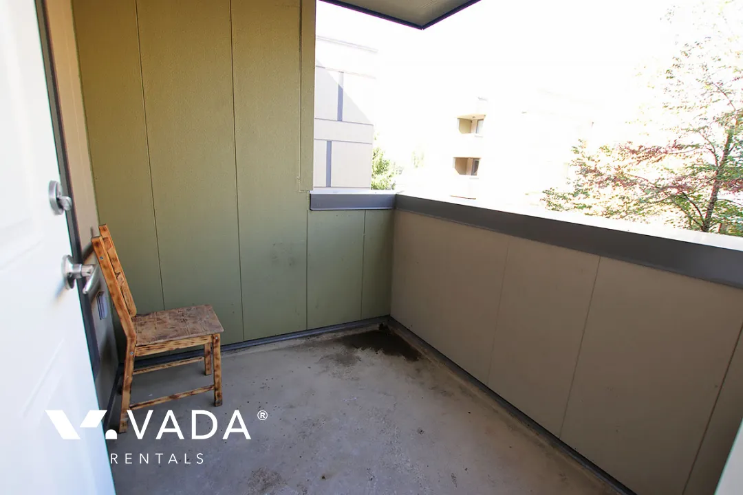 Rio in East Central - 1 Bedroom Apartment For Rent in Maple Ridge at 12075 228th Street, Maple Ridge, BC