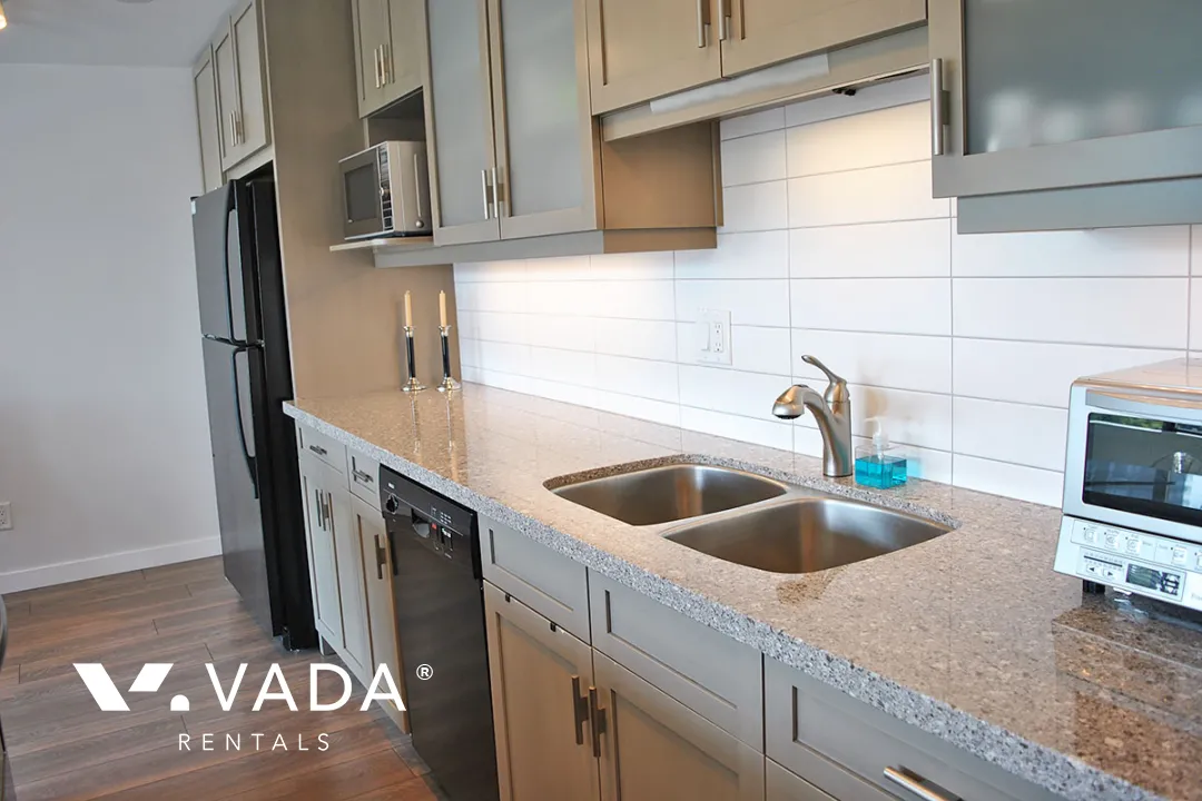 The Sandpiper in The West End - 1 Bedroom Apartment For Rent in Vancouver at 905 - 1740 Comox Street, Vancouver, BC