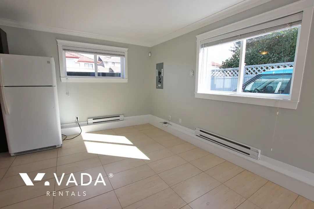 Renfrew Collingwood - 2 Bedroom Laneway House For Rent in Vancouver at 2949A East 4th Avenue, Vancouver, BC