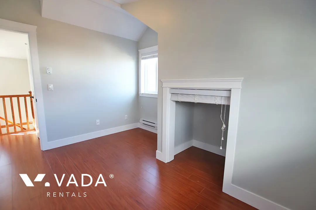 Renfrew Collingwood - 2 Bedroom Laneway House For Rent in Vancouver at 2949A East 4th Avenue, Vancouver, BC