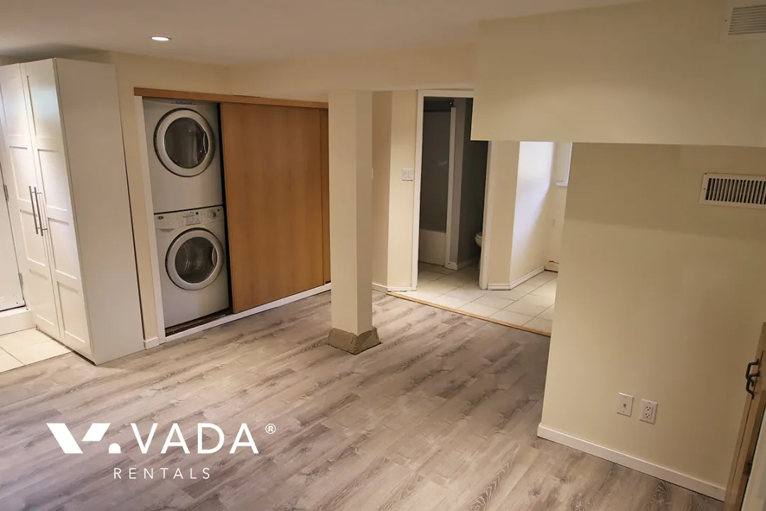 Riley Park - 5 Bedroom House For Rent in Vancouver at 76 East 42nd Avenue, Vancouver, BC, V5W 1S3