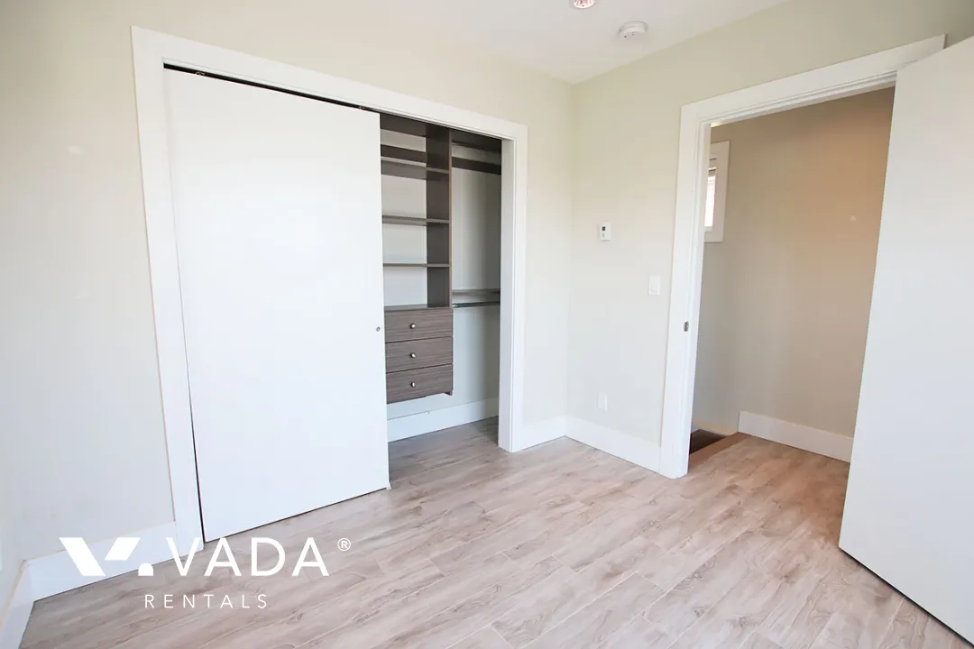 Hastings Sunrise - 1 Bedroom Laneway House For Rent in Vancouver at 782 Renfrew Street, Vancouver, BC