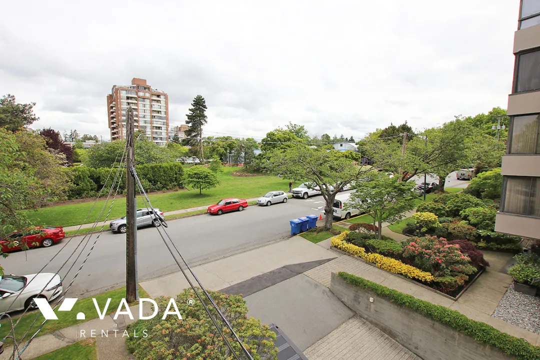 Aish Place in Kerrisdale - 1 Bedroom Apartment For Rent in Vancouver at 302 - 5926 Yew Street, Vancouver, BC