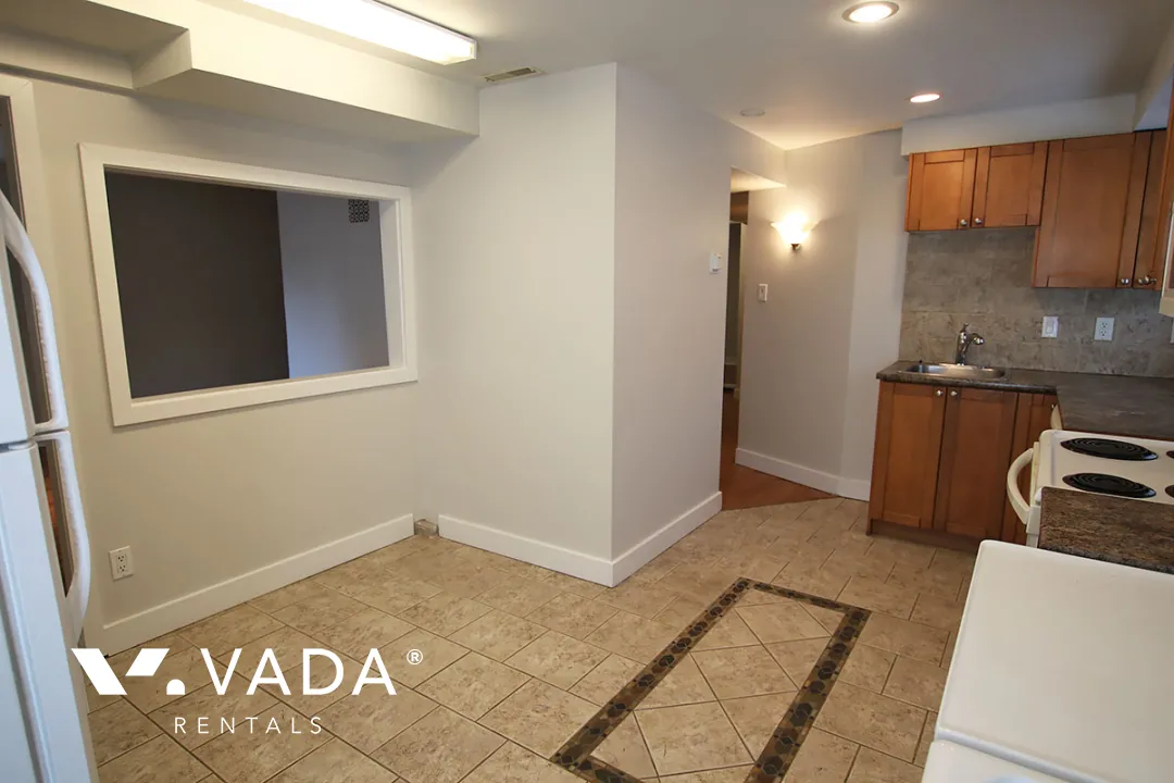 Willingdon Heights - 2 Bedroom House (Lower Level) For Rent in Burnaby at 3904B Pender Street, Burnaby, BC