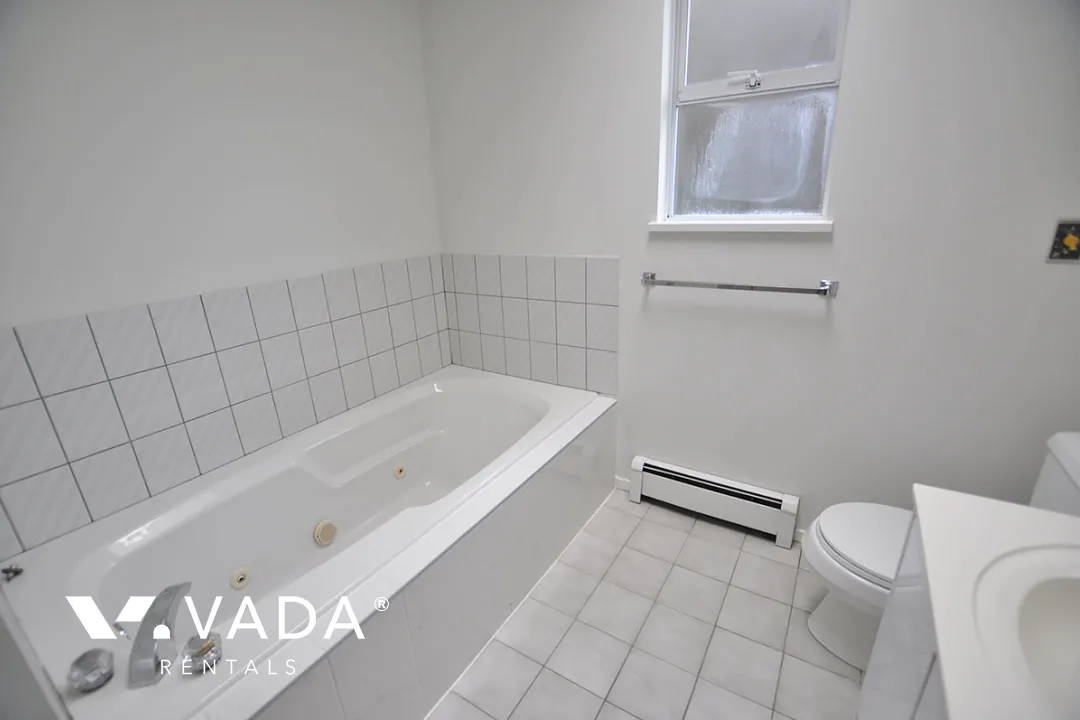 Dunbar - 4 Bedroom House For Rent in Vancouver at 3712 West 23rd Avenue, Vancouver, BC