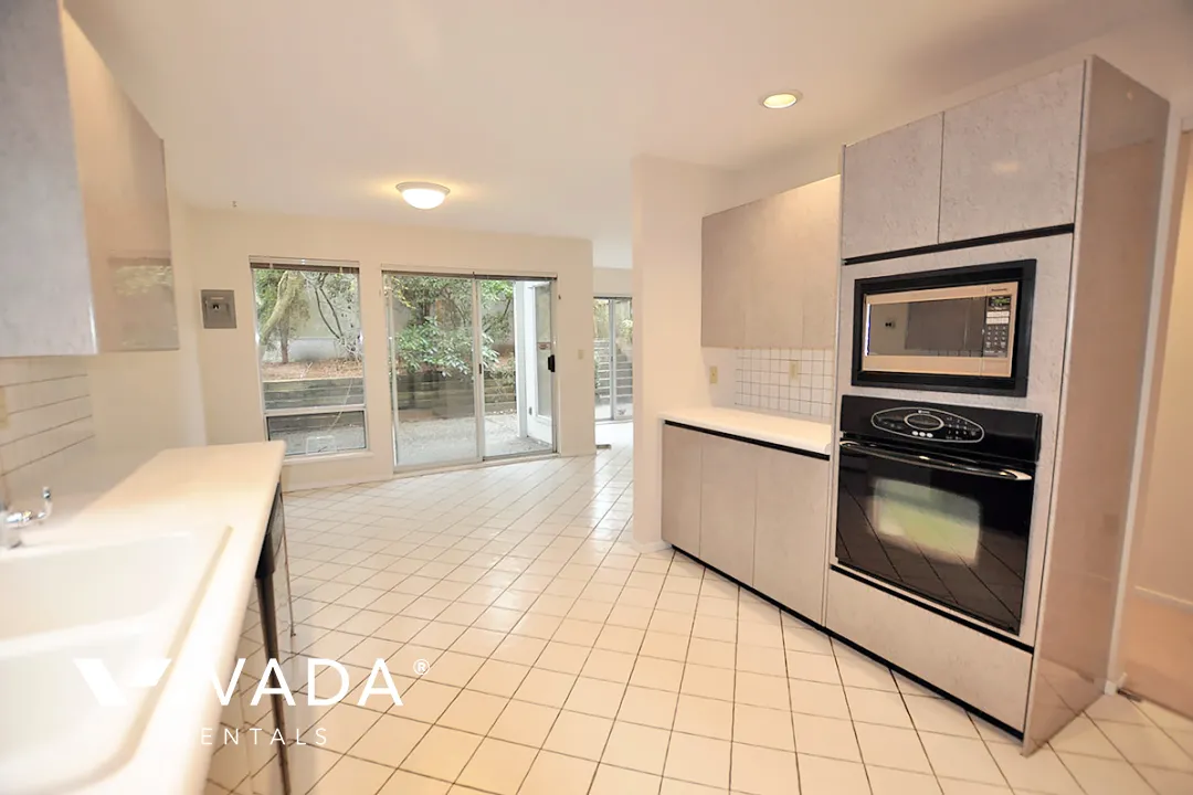 Dunbar - 4 Bedroom House For Rent in Vancouver at 3712 West 23rd Avenue, Vancouver, BC