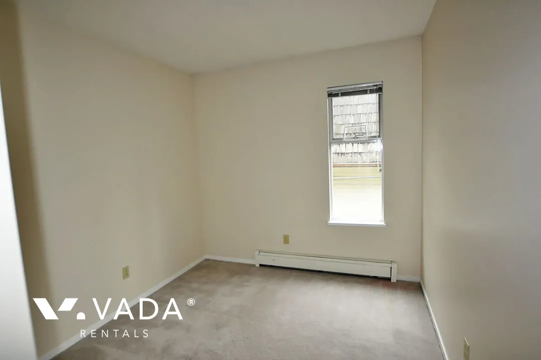 Dunbar - 4 Bedroom House For Rent in Vancouver at 3712 West 23rd Avenue, Vancouver, BC