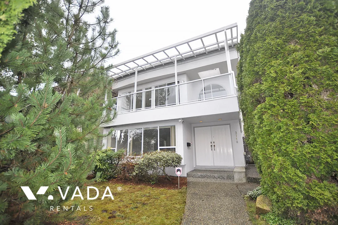 Dunbar - 4 Bedroom House For Rent in Vancouver at 3712 West 23rd Avenue, Vancouver, BC
