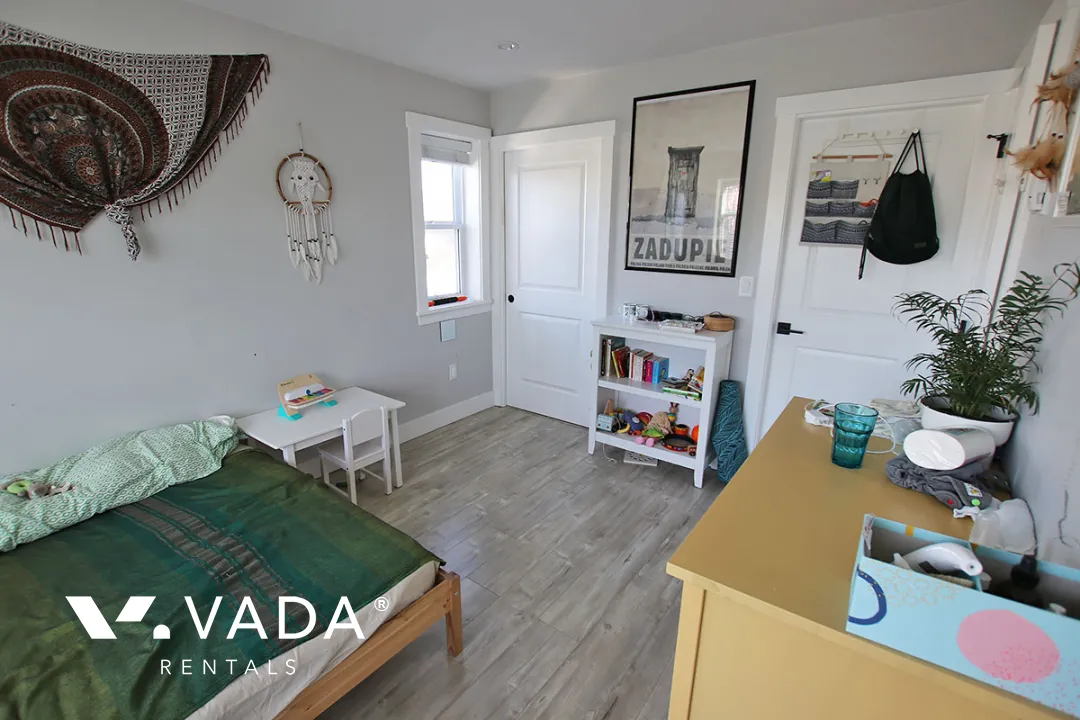 Hastings Sunrise - 4 Bedroom House For Rent in Vancouver at 708 Renfrew Street, Vancouver, BC