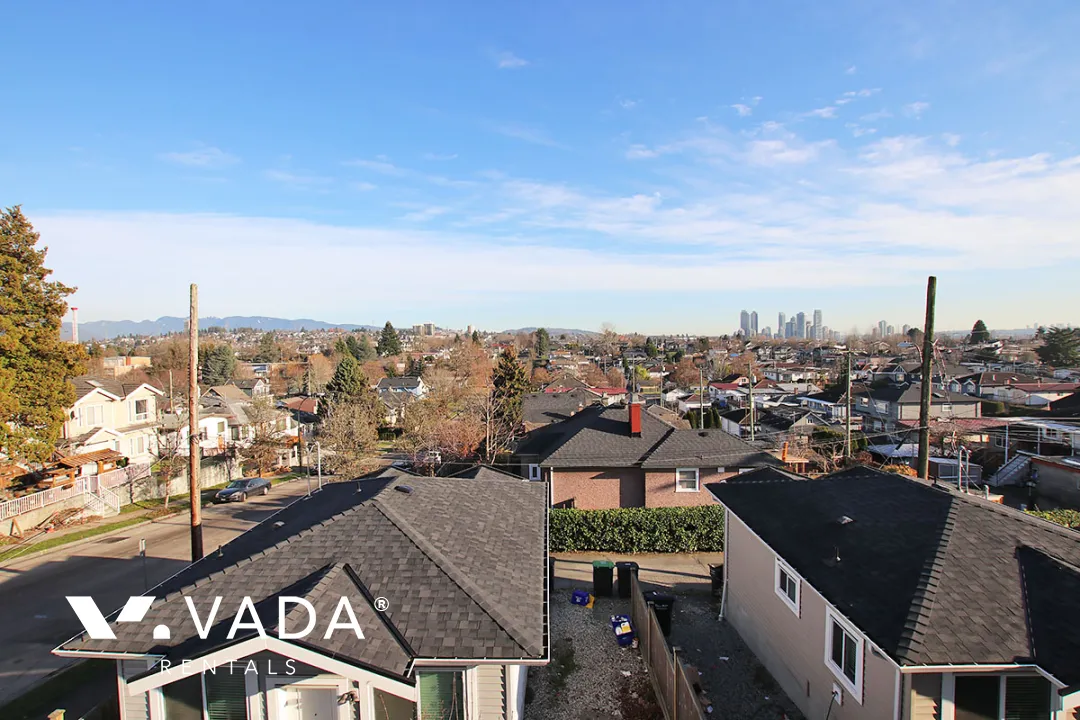 Hastings Sunrise - 4 Bedroom House For Rent in Vancouver at 708 Renfrew Street, Vancouver, BC