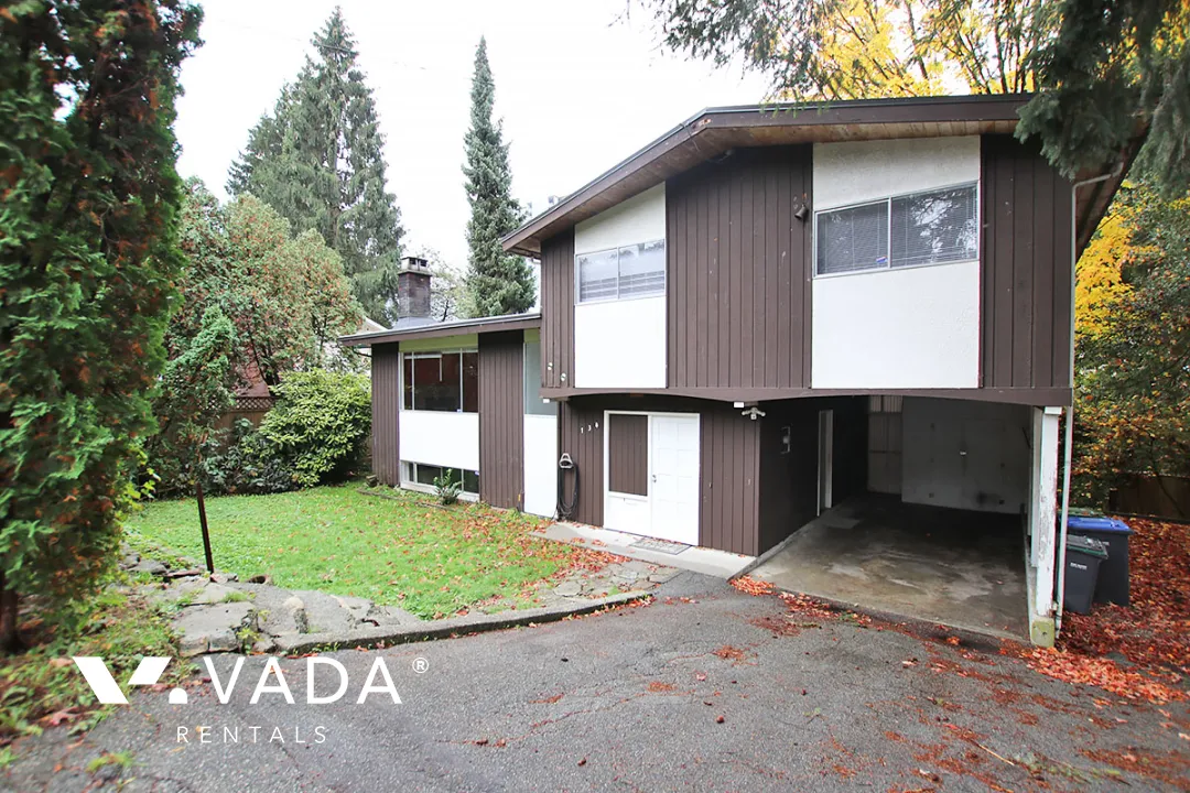 North Shore - 3 Bedroom House For Rent in Port Moody at 134 Buckingham Drive, Port Moody, BC
