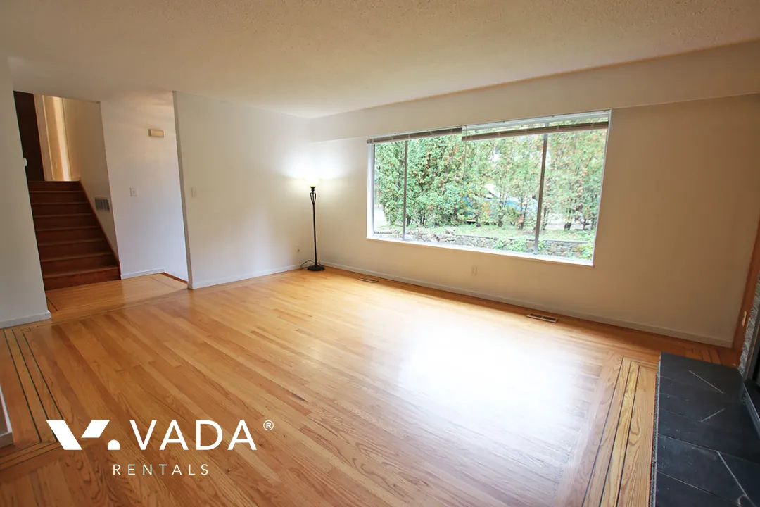 North Shore - 3 Bedroom House For Rent in Port Moody at 134 Buckingham Drive, Port Moody, BC