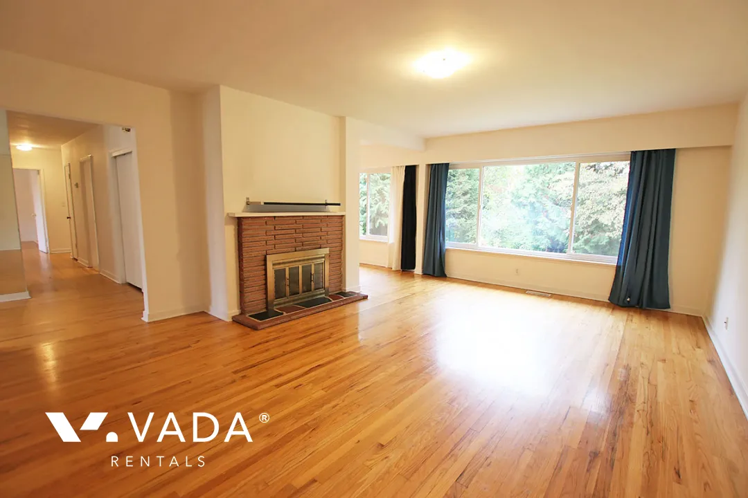 North Shore - 3 Bedroom House (Upper Level) For Rent in Port Moody at 104 Balmoral Drive, Port Moody, BC