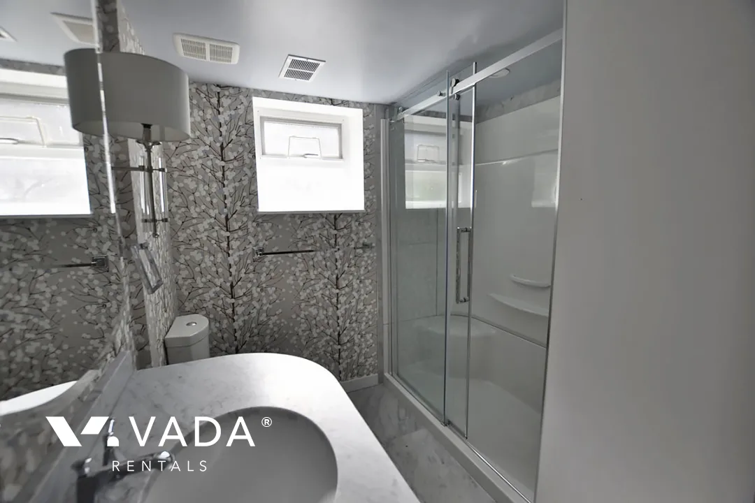 Delbrook - 4 Bedroom House For Rent in North Vancouver at 498 Montroyal Place, North Vancouver, BC