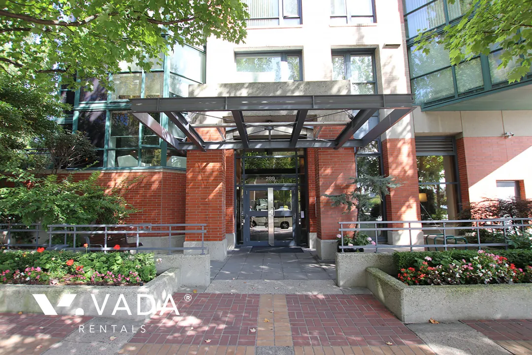 Parkview Tower in Yaletown - 2 Bedroom Apartment For Rent in Vancouver at 608 - 289 Drake Street, Vancouver, BC