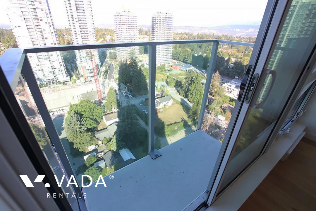 Prime on the Plaza in Whalley - Studio For Rent in Surrey at 2503 - 13438 Central Avenue, Surrey, BC
