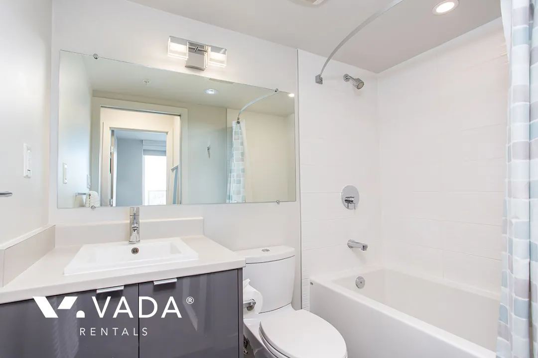 Cosmo in Downtown - 1 Bedroom Apartment For Rent in Vancouver at 2507 - 161 West Georgia Street, Vancouver, BC