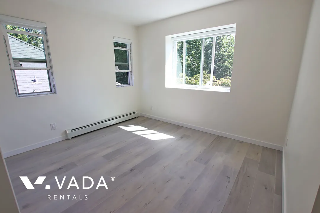 Riley Park - 1 Bedroom House (Upper Level) For Rent in Vancouver at 2 - 4674 Sophia Street, Vancouver, BC, V5V 3W3