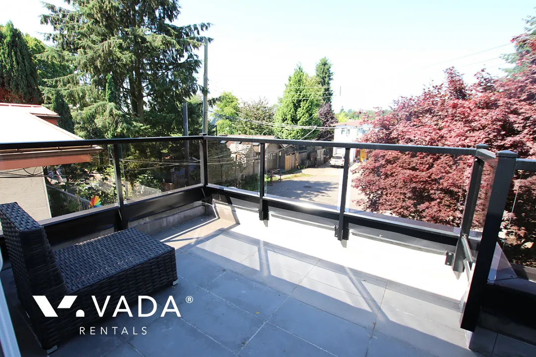 Riley Park - 1 Bedroom House (Upper Level) For Rent in Vancouver at 2 - 4674 Sophia Street, Vancouver, BC, V5V 3W3