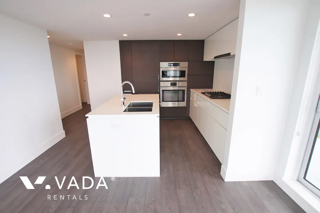 River Park Place lll in Brighouse - 3 Bedroom Apartment For Rent in Richmond at 1007 - 5508 Hollybridge Way, Richmond, BC