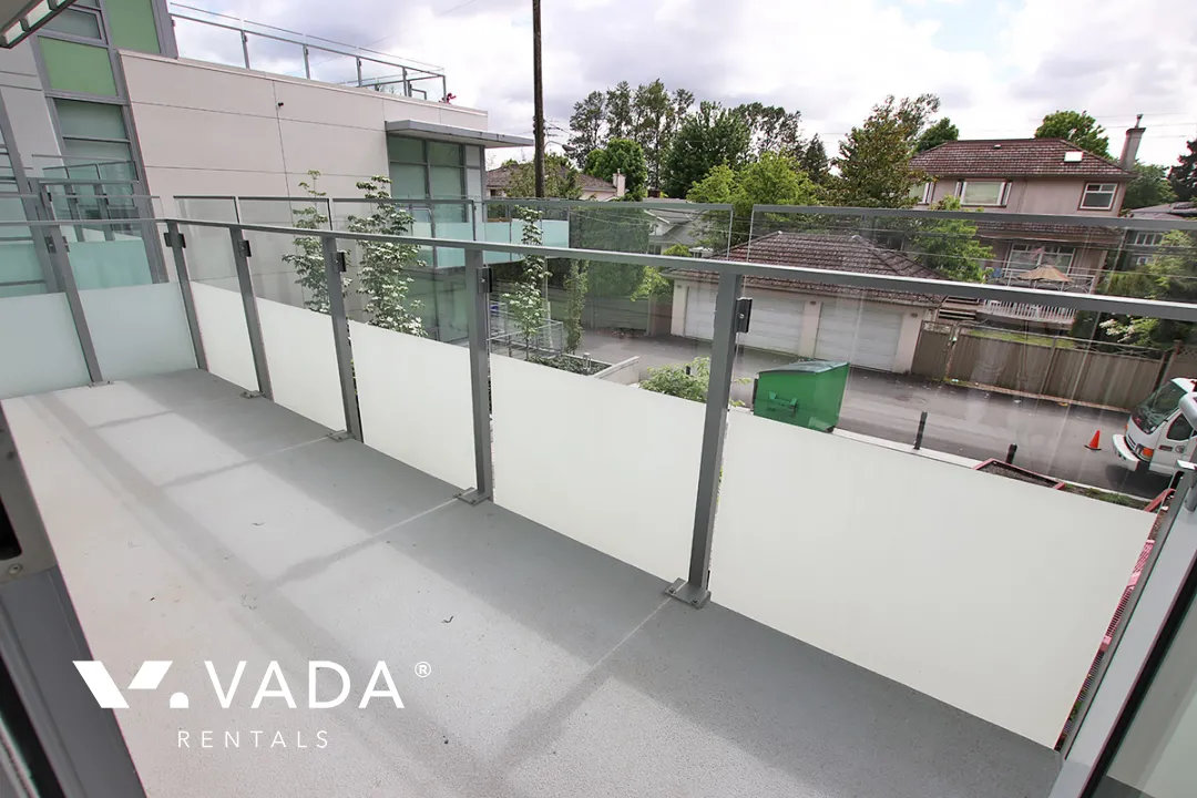 35 Park West in Cambie - 1 Bedroom Apartment For Rent in Vancouver at 215 - 4963 Cambie Street, Vancouver, BC