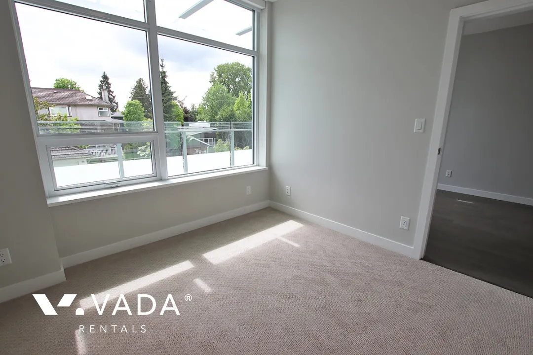 35 Park West in Cambie - 1 Bedroom Apartment For Rent in Vancouver at 215 - 4963 Cambie Street, Vancouver, BC