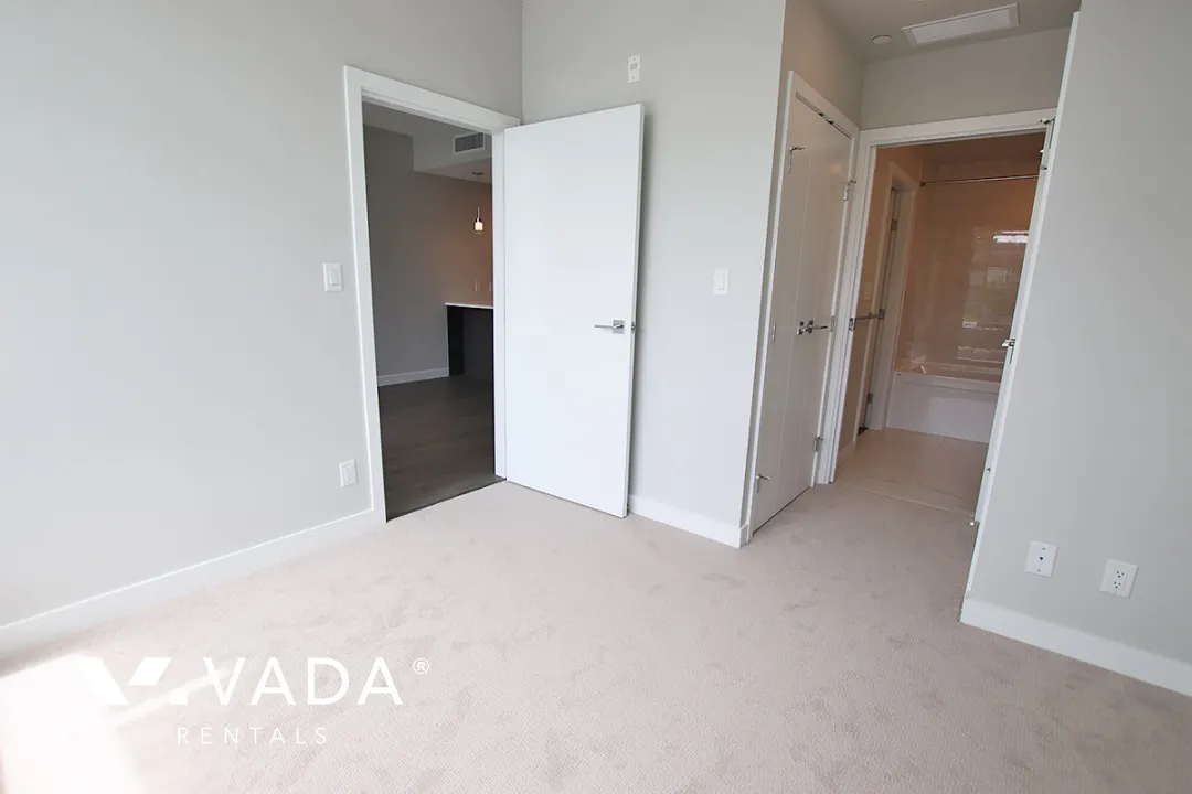 35 Park West in Cambie - 1 Bedroom Apartment For Rent in Vancouver at 215 - 4963 Cambie Street, Vancouver, BC
