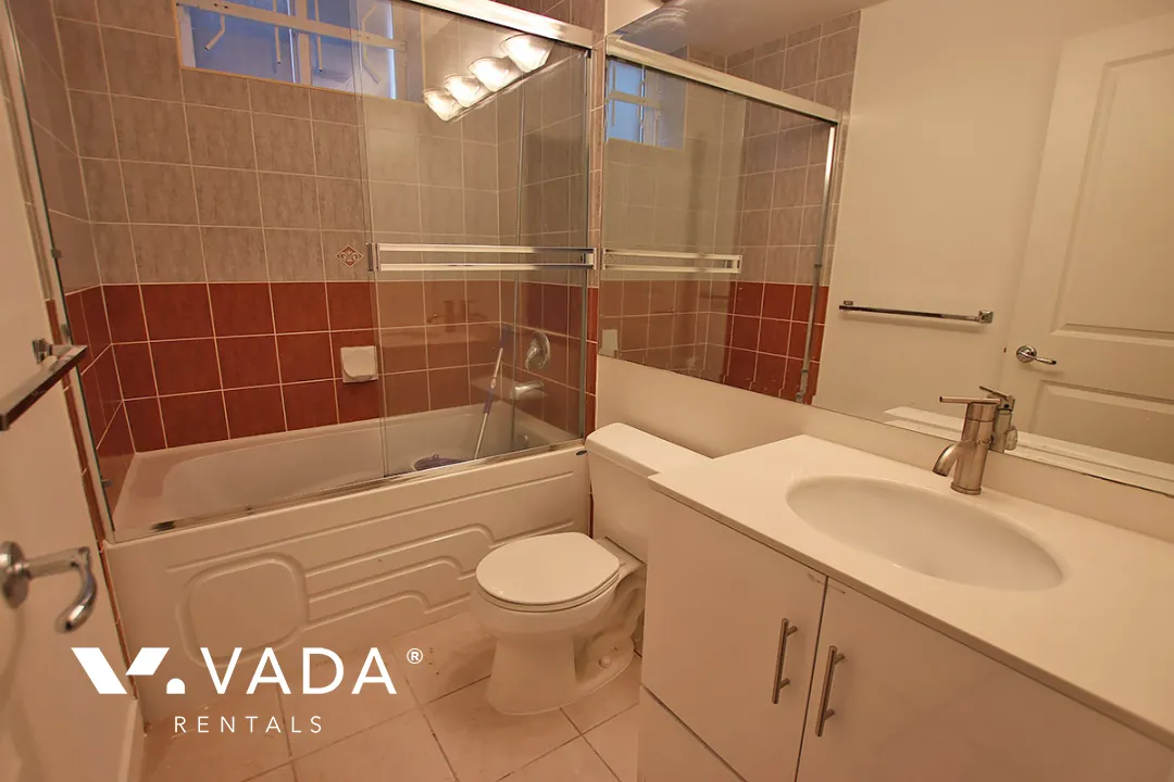 Arbutus - 4 Bedroom House For Rent in Vancouver at 2860 West 20th Avenue, Vancouver, BC