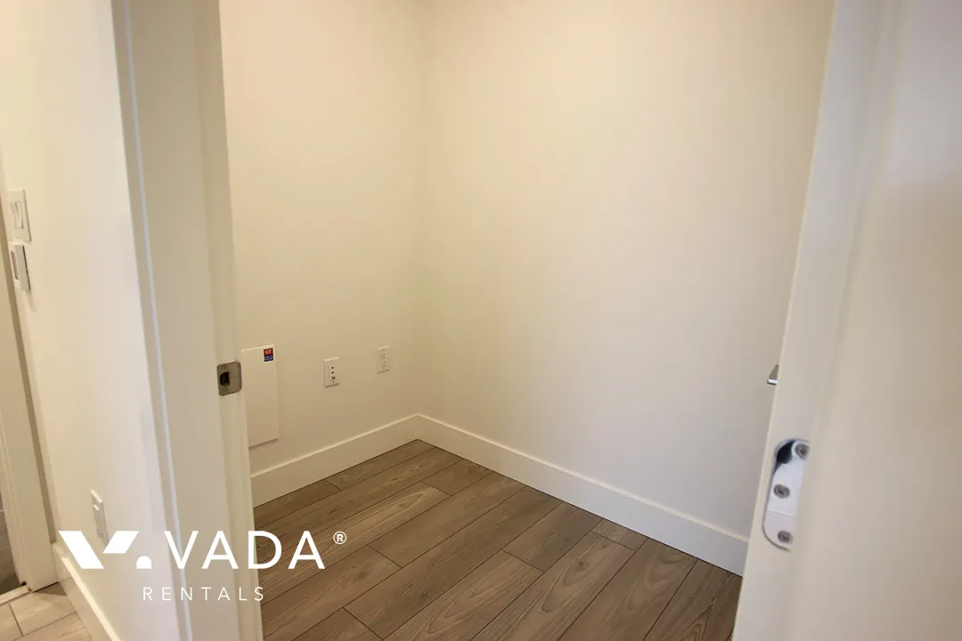 Avalon 2 in Champlain Heights River District - 1 Bedroom Apartment For Rent in Vancouver at 1202 - 3581 East Kent Avenue North, Vancouver, BC