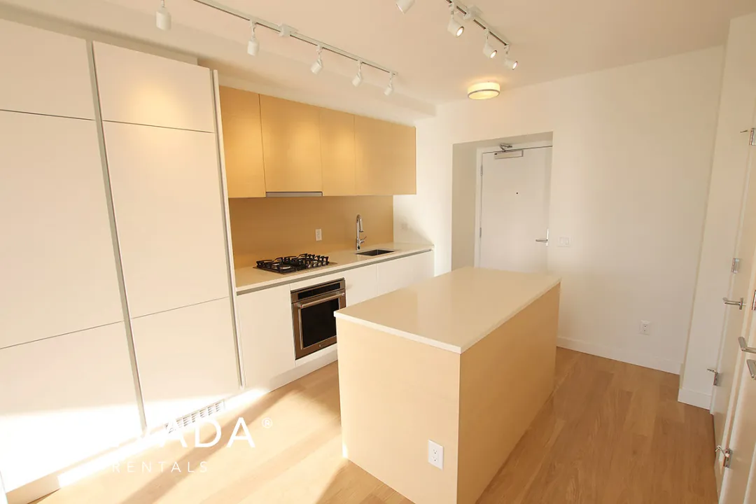 Lougheed Heights in Coquitlam West - Unfurnished, 1 Bed 1 Bath Apartment For Rent at 3106 - 657 Whiting, Coquitlam Lougheed Heights in Coquitlam West - Unfurnished, 1 Bed 1 Bath Apartment For Rent at 3106 - 657 Whiting, Coquitlam