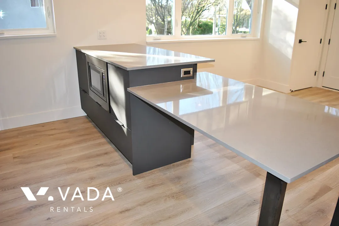 Grandview Woodland - 2 Bedroom Duplex For Rent in Vancouver at 2708 Woodland Drive, Vancouver, BC