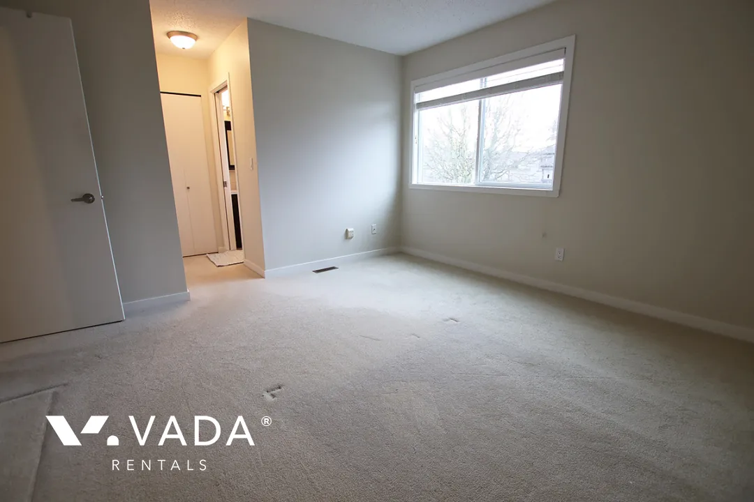 New Horizons West in Woodwards - 3 Bedroom Townhouse For Rent in Richmond at 32 - 9880 Parsons Road, Richmond, BC