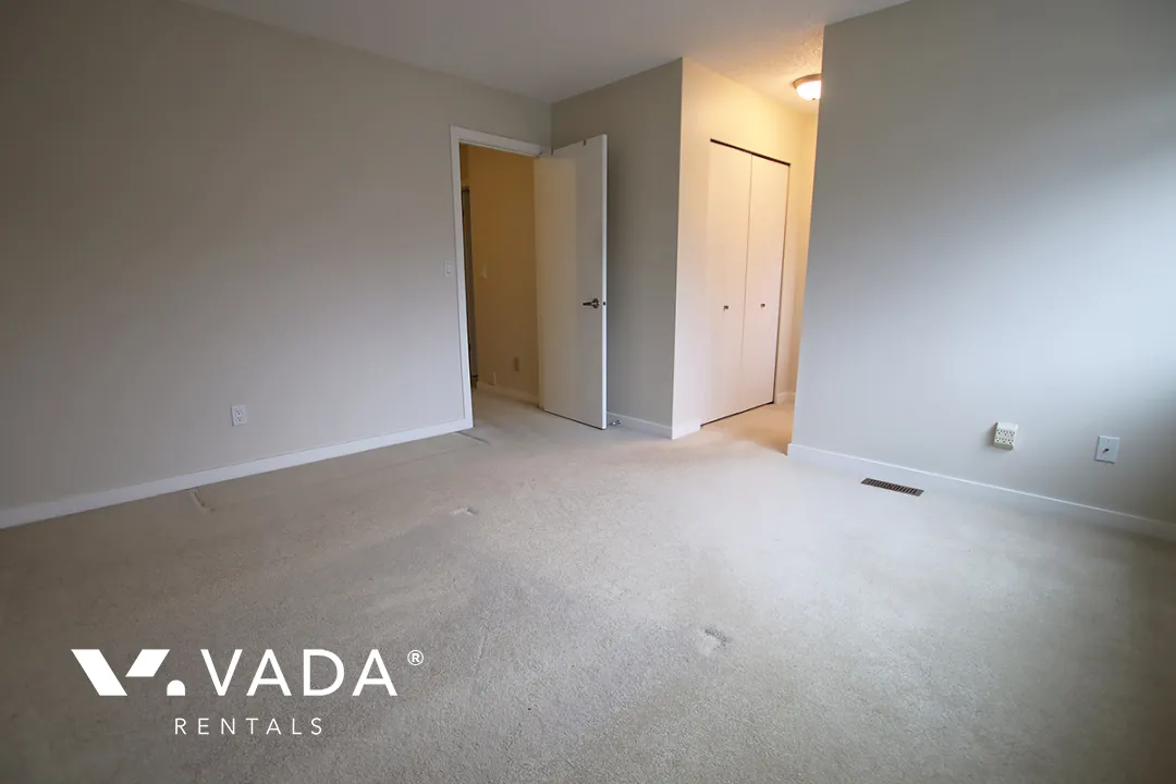 New Horizons West in Woodwards - 3 Bedroom Townhouse For Rent in Richmond at 32 - 9880 Parsons Road, Richmond, BC
