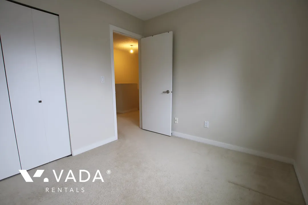 New Horizons West in Woodwards - 3 Bedroom Townhouse For Rent in Richmond at 32 - 9880 Parsons Road, Richmond, BC