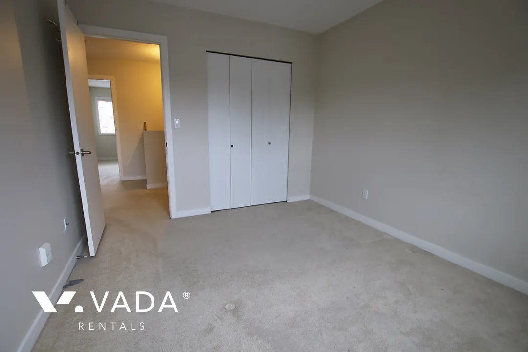 New Horizons West in Woodwards - 3 Bedroom Townhouse For Rent in Richmond at 32 - 9880 Parsons Road, Richmond, BC