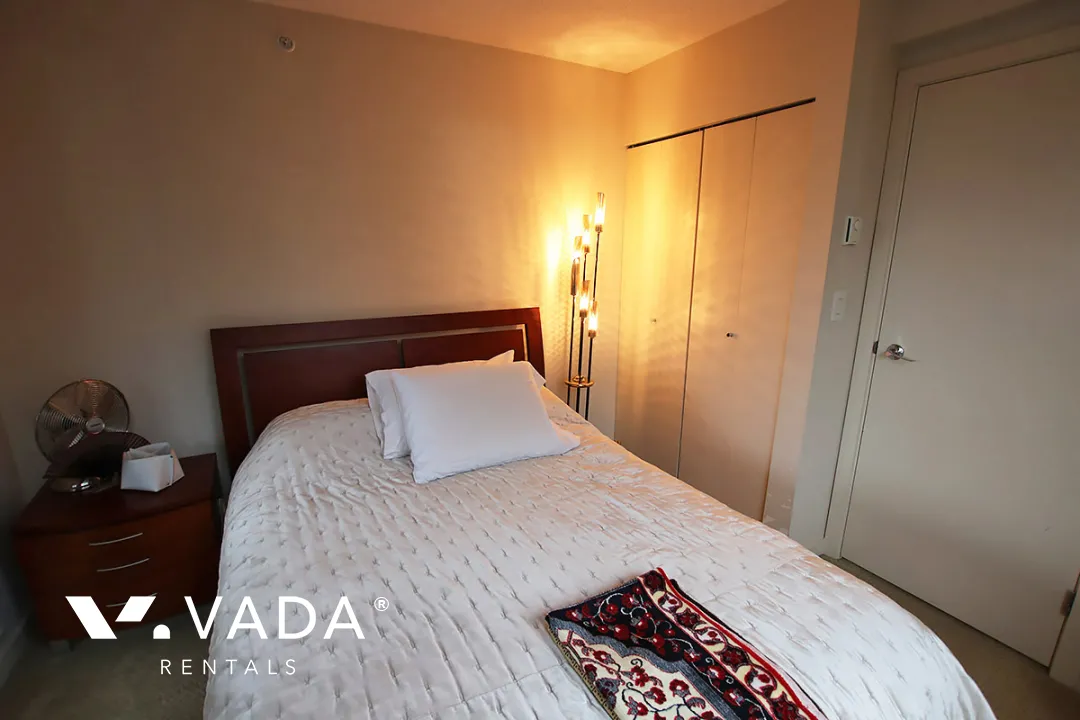 Yaletown Park in Yaletown - 1 Bedroom Apartment For Rent in Vancouver at 407 - 977 Mainland Street, Vancouver, BC