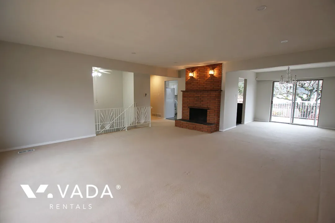 West Central in West Central - Unfurnished, Pet Friendly, 3 Bed 1.5 Bath House (Upper Level) For Rent at 11686 Holly, Maple Ridge West Central in West Central - Unfurnished, Pet Friendly, 3 Bed 1.5 Bath House (Upper Level) For Rent at 11686 Holly, Maple Ridge